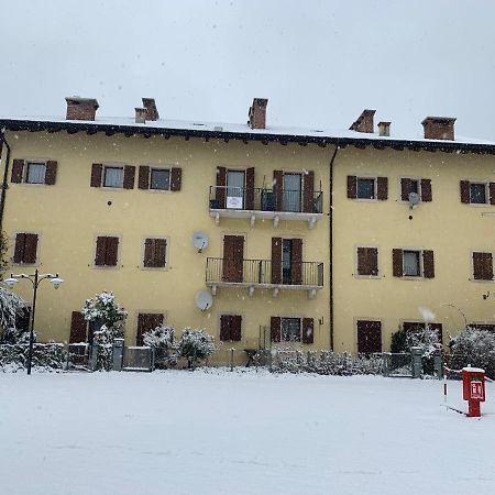 La Vineria House - Appartamento Yellow Dolce Bagian luar foto