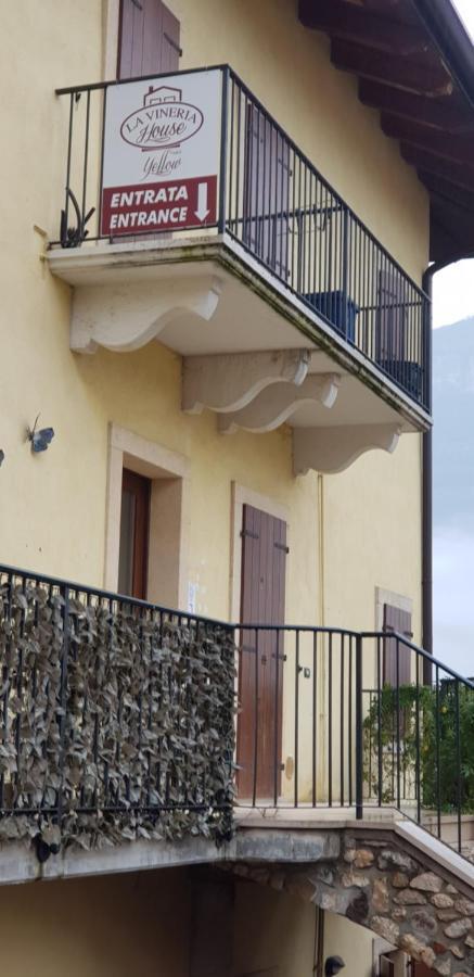 La Vineria House - Appartamento Yellow Dolce Bagian luar foto