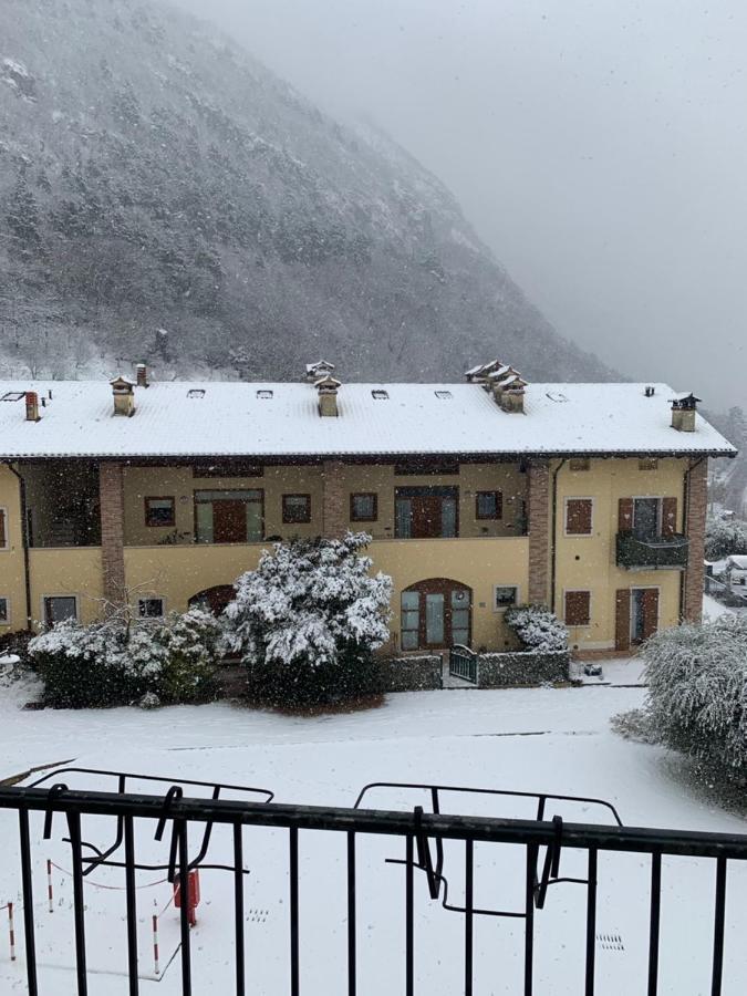 La Vineria House - Appartamento Yellow Dolce Bagian luar foto