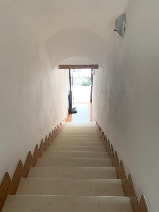 La Vineria House - Appartamento Yellow Dolce Bagian luar foto